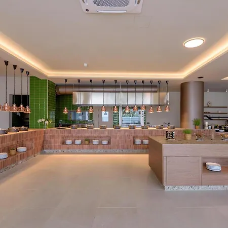 Hotel Zeus Ydoria 4*